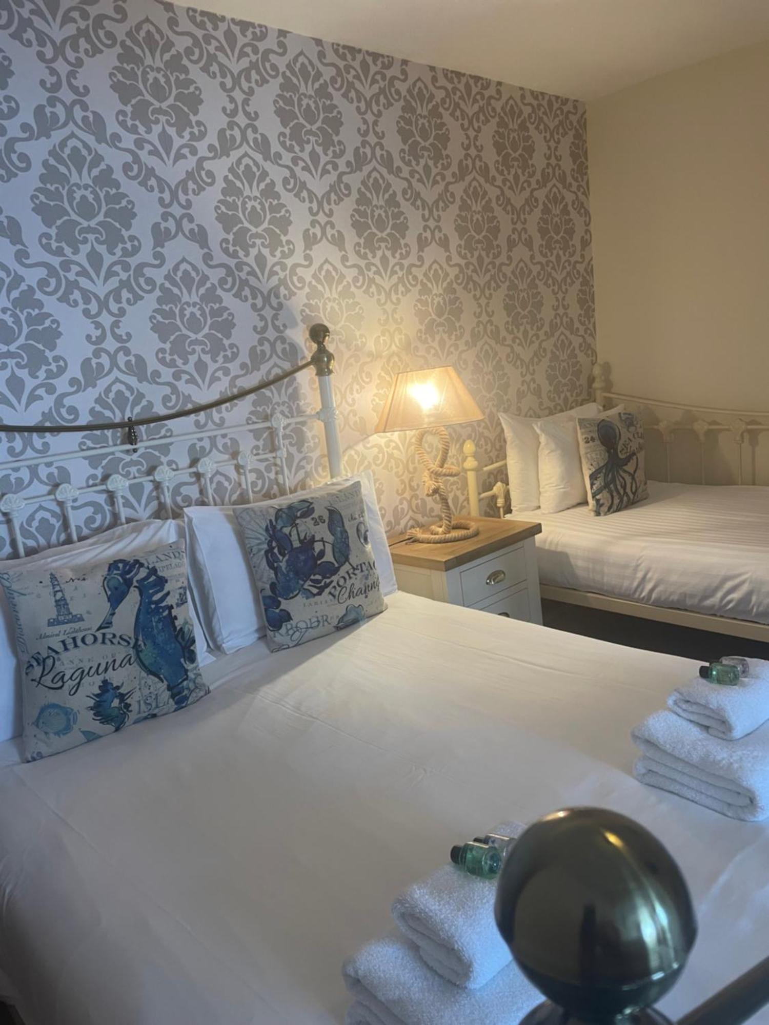 The Cornishman Inn Тинтагил Екстериор снимка